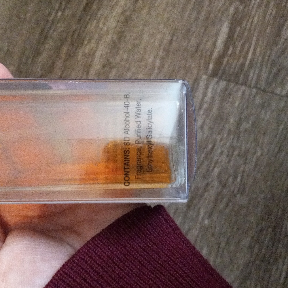 Ladies perfume - Picture 4 of 4